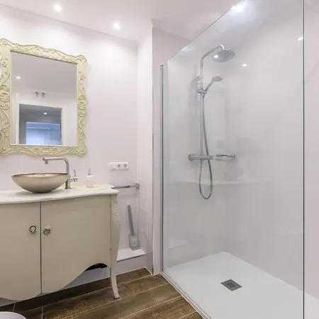 Colon Zurriola Ib דירה *